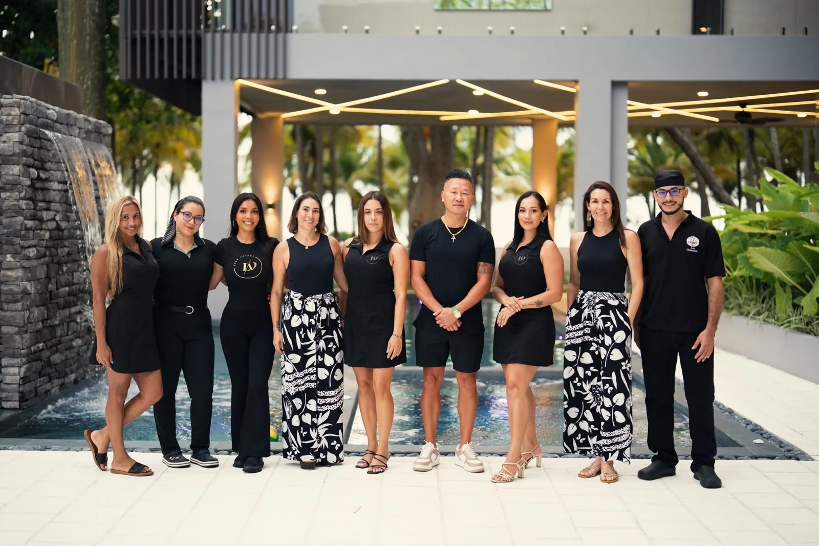 The full Luxe Voyage team in Costa Rica